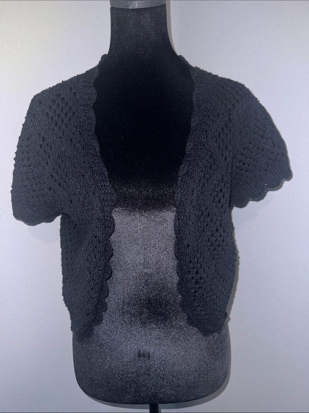 Black Open-Front Short Sleeve Crochet Sweater Shrug